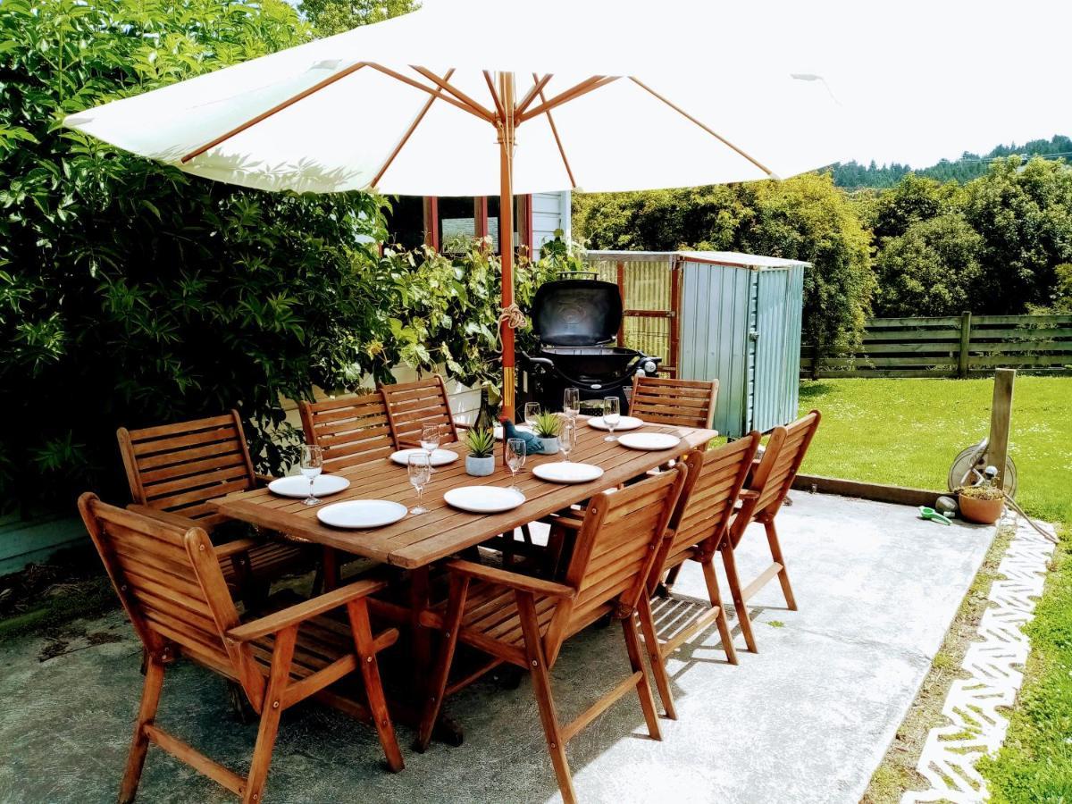 StayGeraldine HOT TUB at Pukeko Cottage Bagian luar foto