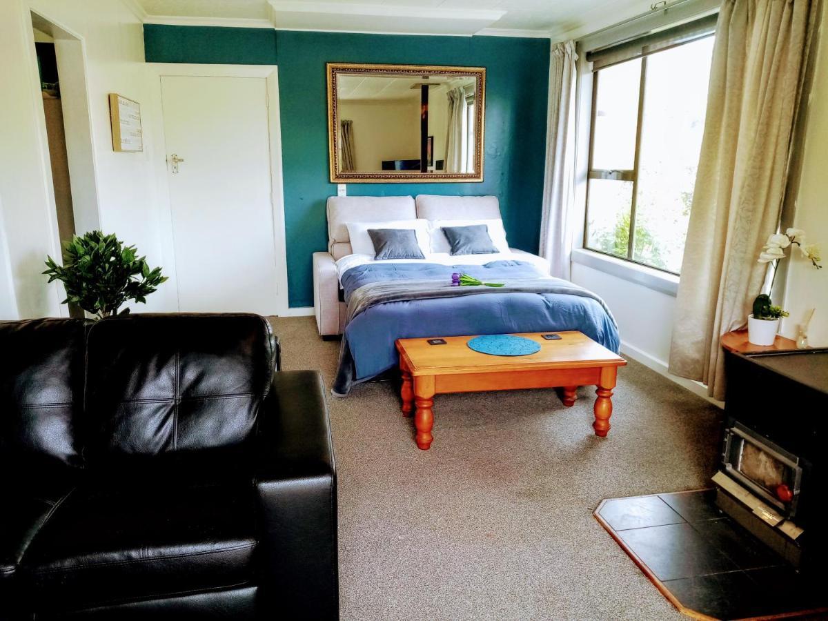 StayGeraldine HOT TUB at Pukeko Cottage Bagian luar foto
